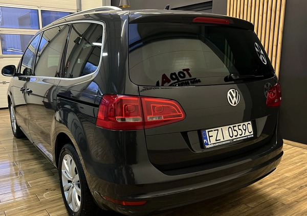 Volkswagen Sharan cena 47900 przebieg: 259000, rok produkcji 2011 z Dobrzyca małe 742